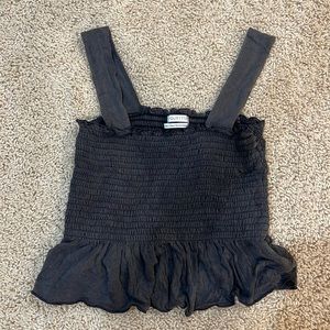 Gray Urban Outfitters cropped tank / size small